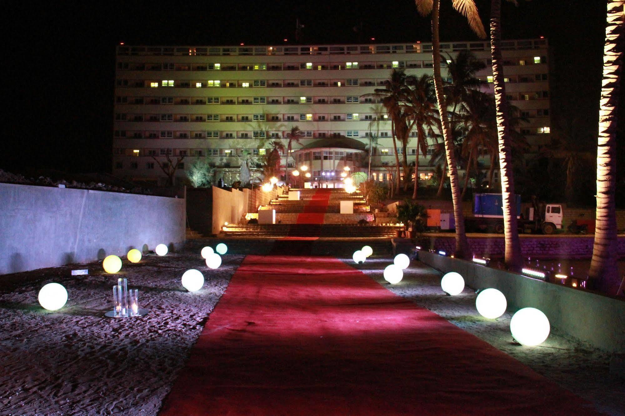 Hotel Ngor Diarama Dakar Exterior foto